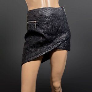Y2K Black Asymmetric Mini Skirt Faux Leather Zipper Size XS Emo Grunge Punk Goth